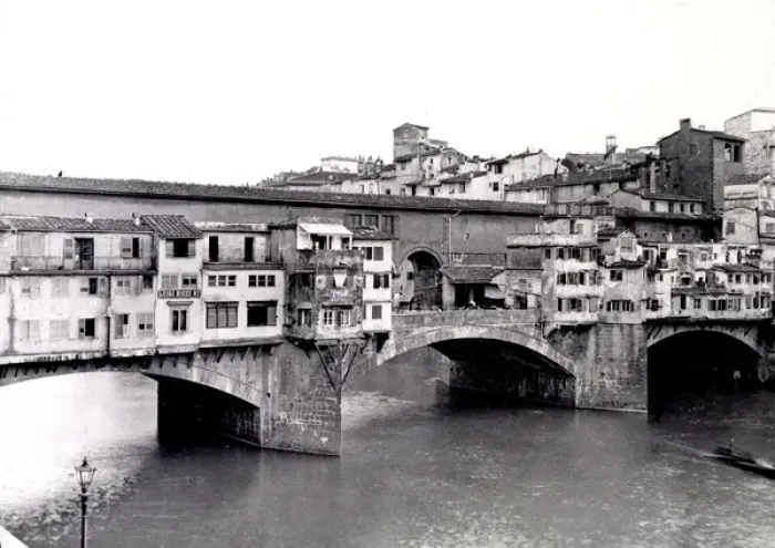 Framed Print : Ponte Vecchio, Florence, Italy Framed Print : Ponte Vecchio, Florence, Italy