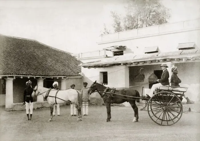 Framed Print : Pony and trap and servants, British India Framed Print : Pony and trap and servants, British India