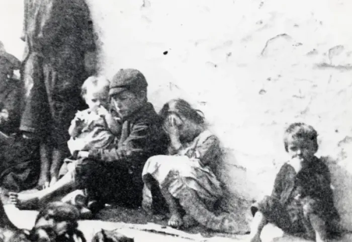 Framed Print : Poor children in a South Wales mining district Framed Print : Poor children in a South Wales mining district