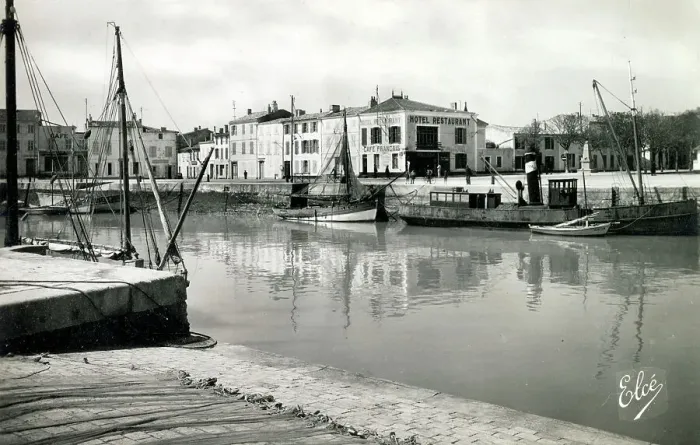 Framed Print : Port entrance and hotel, Ile de Re, Charente Maritime, France Date: circa 1930s Framed Print : Port entrance and hotel, Ile de Re, Charente Maritime, France Date: circa 1930s