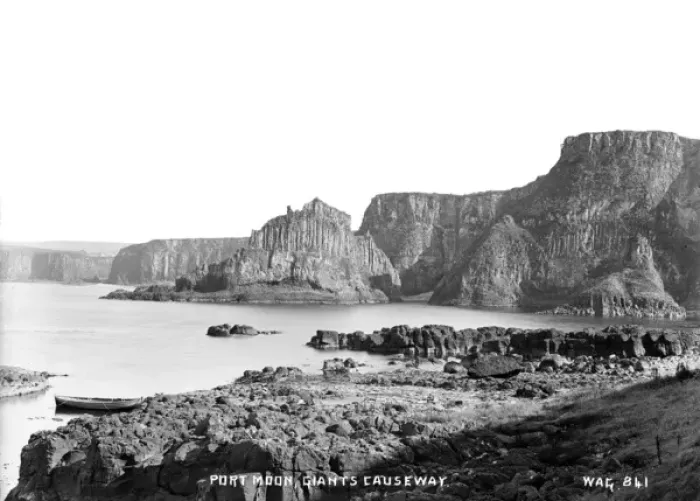 Framed Print : Port Moon, Giants Causeway Framed Print : Port Moon, Giants Causeway