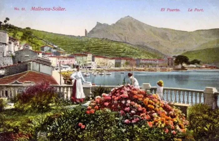 Framed Print : The port at Soller, Mallorca, Spain Framed Print : The port at Soller, Mallorca, Spain