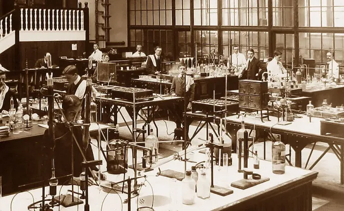 Framed Print : Port Sunlight - the laboratory - early 1900s Framed Print : Port Sunlight - the laboratory - early 1900s