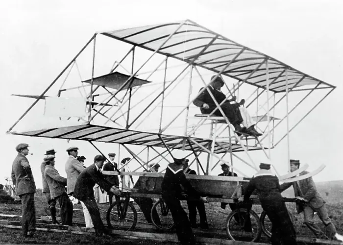 Framed Print : Porte and Pirie Glider early 1900s Framed Print : Porte and Pirie Glider early 1900s