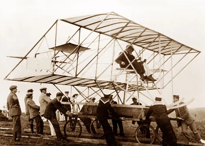 Framed Print : Porte and Pirie Glider early 1900s Framed Print : Porte and Pirie Glider early 1900s