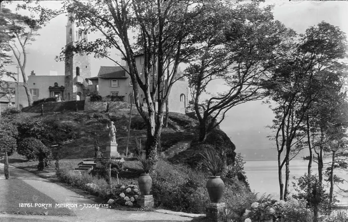 Framed Print : Porth Meirion Framed Print : Porth Meirion