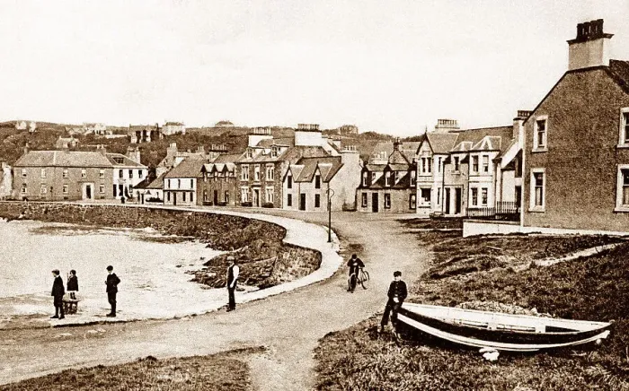 Framed Print : Portpatrick The Promenade early 1900s Framed Print : Portpatrick The Promenade early 1900s