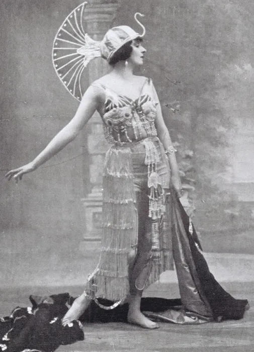 Framed Print : A portrait of the dancer Seraphine Astafieva, 1915 Framed Print : A portrait of the dancer Seraphine Astafieva, 1915