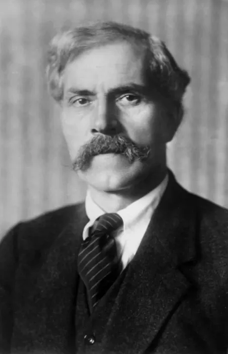 Framed Print : Portrait photograph of Ramsay MacDonald Framed Print : Portrait photograph of Ramsay MacDonald
