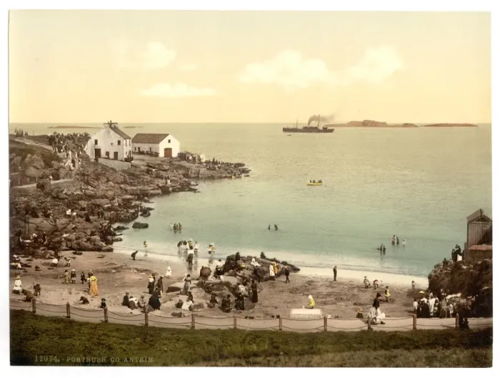 Framed Print : Portrush. County Antrim, Ireland Framed Print : Portrush. County Antrim, Ireland