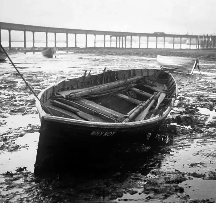 Framed Print : A Portsmouth Wherry, early 1900s Framed Print : A Portsmouth Wherry, early 1900s
