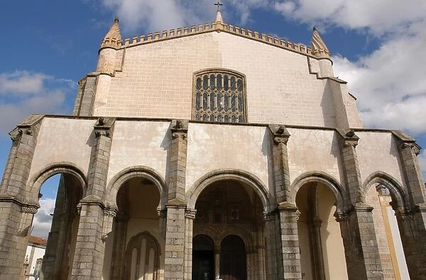 Portugal. Evora. Church of St. Francis. Manueline style. 1475