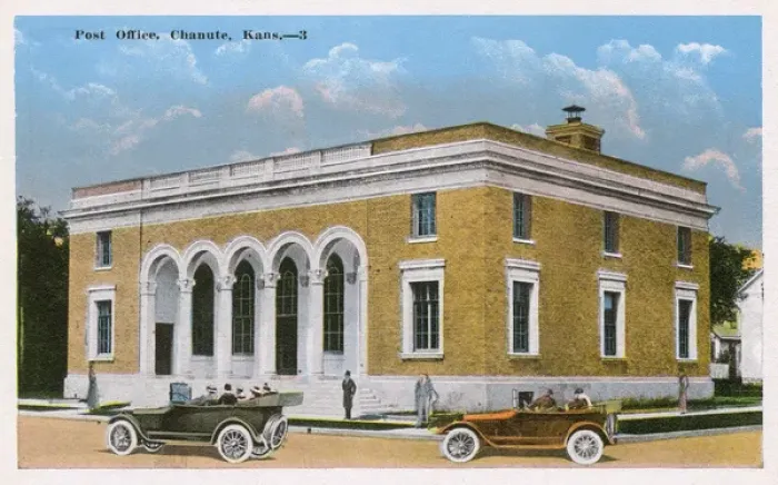Framed Print : Post Office at Chanute, Kansas, USA Framed Print : Post Office at Chanute, Kansas, USA