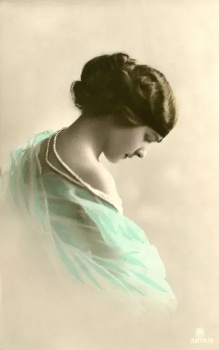 Framed Print : Postcard, young woman in an elegant pose Framed Print : Postcard, young woman in an elegant pose