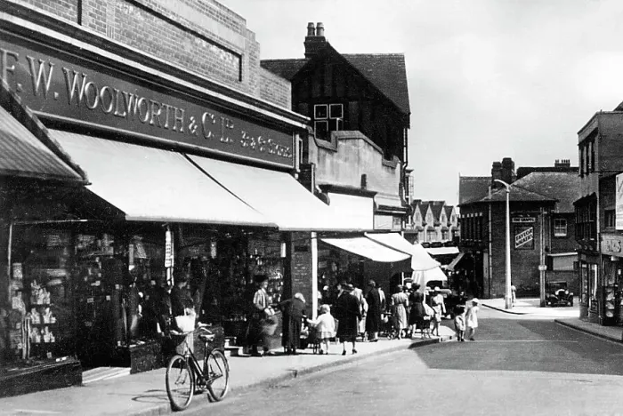 Framed Print : Potter Street, Bishops Stortford early 1900's Framed Print : Potter Street, Bishops Stortford early 1900's
