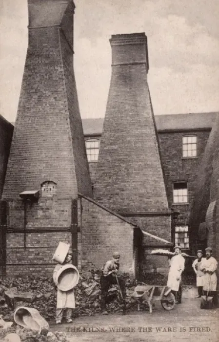 Framed Print : Pottery Kilns - Staffordshire Framed Print : Pottery Kilns - Staffordshire