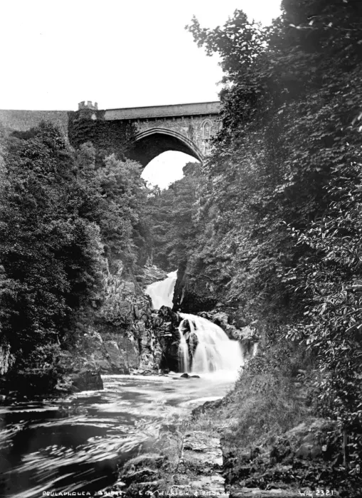 Framed Print : Poulaphouca Bridge, Co Wicklow and Kildare Framed Print : Poulaphouca Bridge, Co Wicklow and Kildare