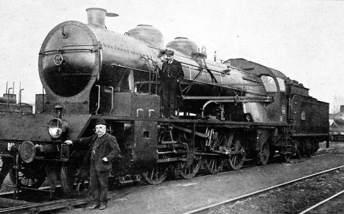 Framed Print : The most powerful French locomotive that was running in 1914 Framed Print : The most powerful French locomotive that was running in 1914