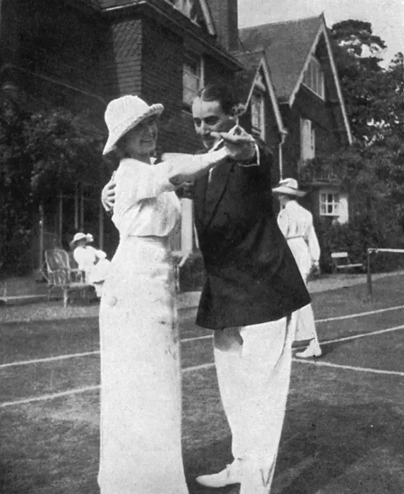 Framed Print : Practising the tango, 1913 Framed Print : Practising the tango, 1913