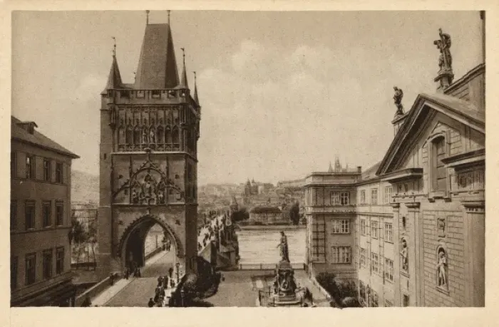 Framed Print : Prague, Czech Republic - The Charles Bridge Framed Print : Prague, Czech Republic - The Charles Bridge