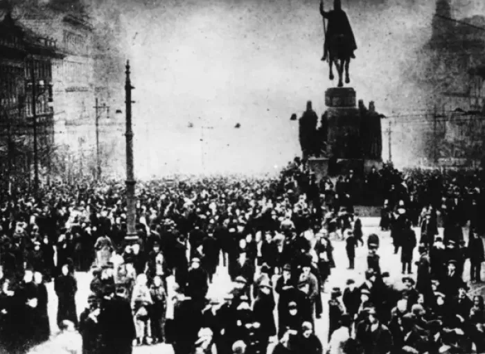 Framed Print : Prague strike 1918 Framed Print : Prague strike 1918