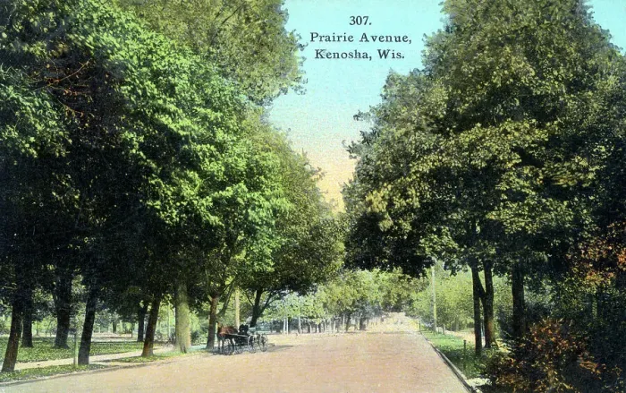 Framed Print : Prairie Avenue, Kenosha, Wisconsin, USA Framed Print : Prairie Avenue, Kenosha, Wisconsin, USA