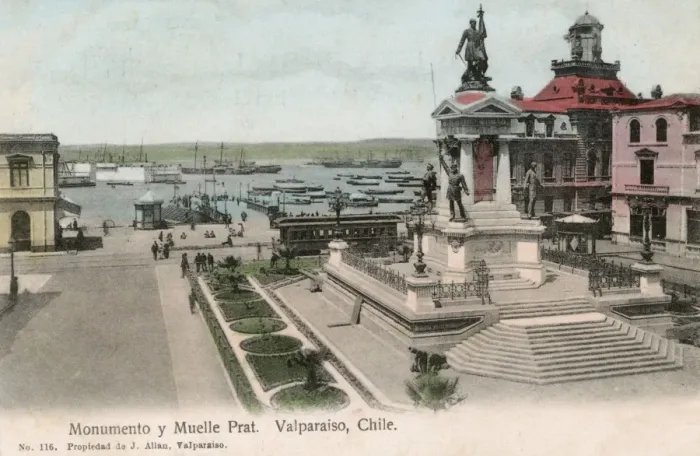 Framed Print : Prat Monument, Valparaiso, Chile, South America Framed Print : Prat Monument, Valparaiso, Chile, South America