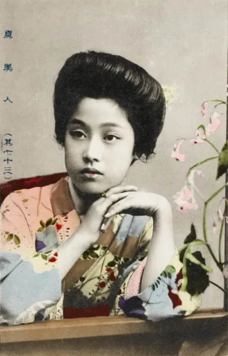 Framed Print : Pretty Japanese girl Framed Print : Pretty Japanese girl