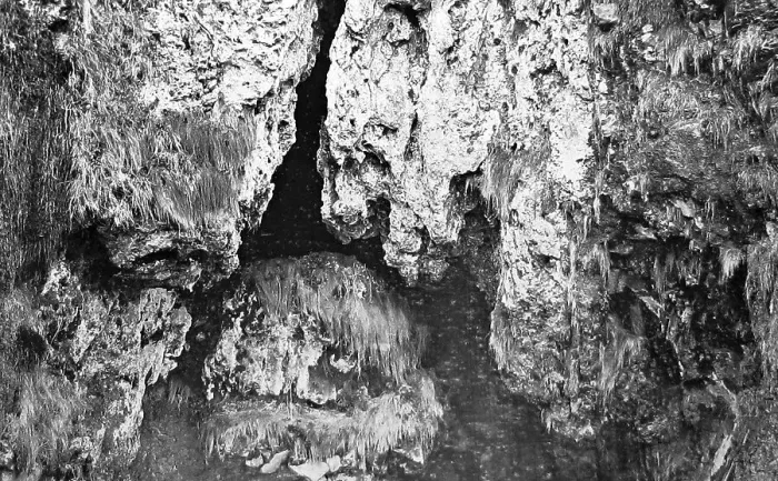 Framed Print : Prince Charlie's Cave Portree Isle of Skye Framed Print : Prince Charlie's Cave Portree Isle of Skye