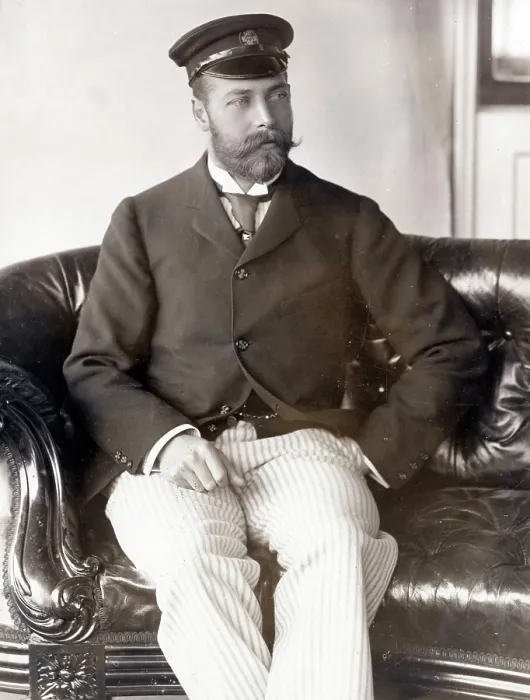 Framed Print : Prince George - Duke of York (1865 - 1936), later King George V. Wearing informal attire. Date: circa early 1890s
