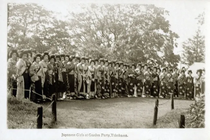 Framed Print : Prince Henry Duke of Gloucester and the Garter Mission in Japan to bestow upon Emperor Showa (Hirohito) (1901-1989) the Stranger Knight of the Order of the Garter (KG); conferred in 1929, revoked in 1941, restored in 1971