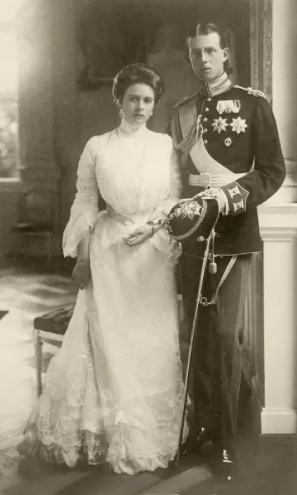 Framed Print : Prince and Princess Andrew of Greece Framed Print : Prince and Princess Andrew of Greece