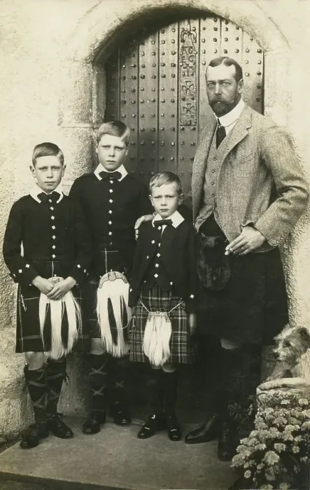 Framed Print : The Prince of Wales, later King George V (1865 - 1936), photographed with his three eldest sons, from left, Prince Albert of Wales, later King George VI, Prince Edward of Wales, King Edward VIII, Duke of Windsor and Prince Henry of Wales Framed Print : The Prince of Wales, later King George V (1865 - 1936), photographed with his three eldest sons, from left, Prince Albert of Wales, later King George VI, Prince Edward of Wales, King Edward VIII, Duke of Windsor and Prince Henry of Wales