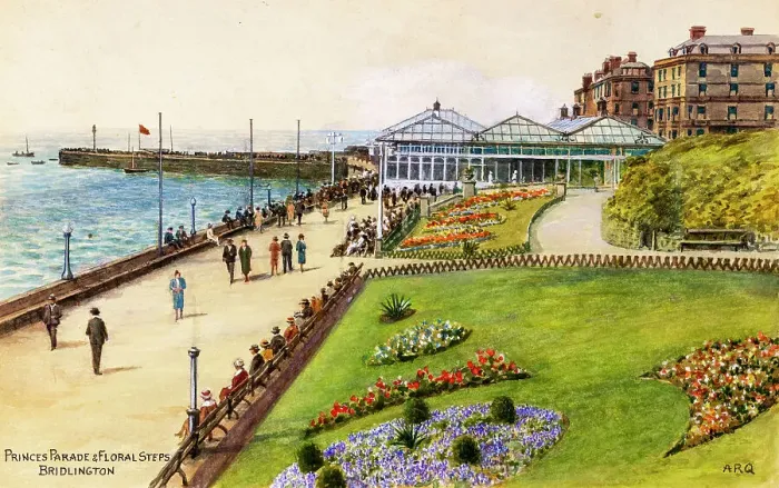 Framed Print : Princes Parade & Floral Steps, Bridlington, North Yorkshire Framed Print : Princes Parade & Floral Steps, Bridlington, North Yorkshire