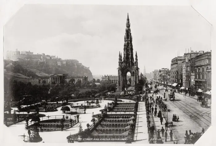 Framed Print : Princes Street and castle, Edinburgh, Scotland Framed Print : Princes Street and castle, Edinburgh, Scotland