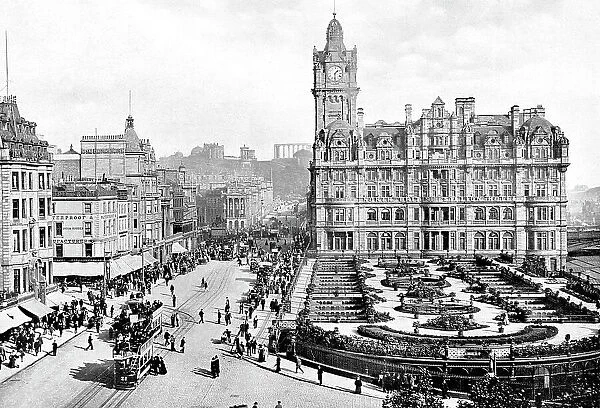 Princes Street, Edinburgh early 1900's