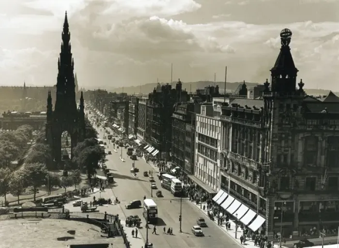 Framed Print : Princes Street, Edinburgh, Scotland Framed Print : Princes Street, Edinburgh, Scotland