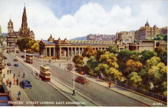 Framed Print : Princes Street Looking East, Edinburgh, Midlothian Framed Print : Princes Street Looking East, Edinburgh, Midlothian