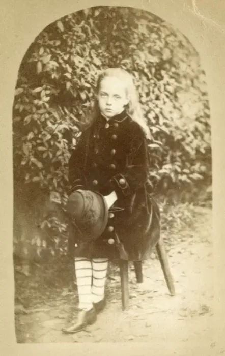 Framed Print : Princess Beatrice, later Princess Henry of Battenberg Framed Print : Princess Beatrice, later Princess Henry of Battenberg