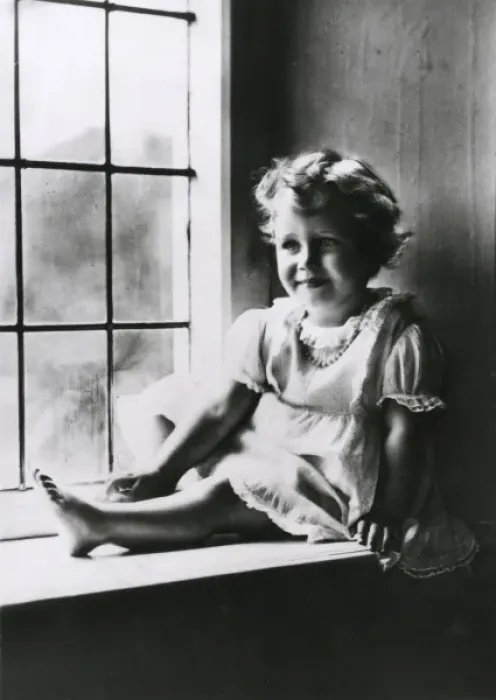 Framed Print : Princess Margaret Rose aged 2 Framed Print : Princess Margaret Rose aged 2