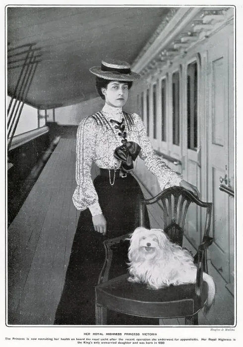 Framed Print : Princess Victoria (1868 - 1935), fourth child and second daughter of King Edward VII and Queen Alexandra. Recuperating on board the royal yacht HMY Victoria and Albert after a recent appendicitis operation. Date: 1905