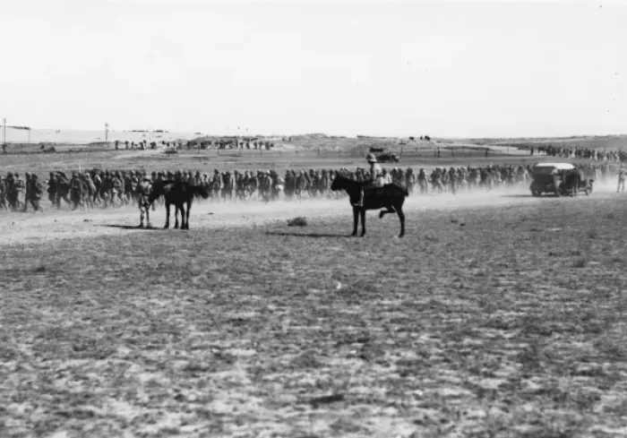 Framed Print : Prisoners captured by Australian troops near Gaza, WW1 Framed Print : Prisoners captured by Australian troops near Gaza, WW1