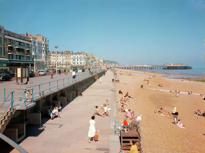 Framed Print : Promenade and beach, St. Leonards-on-Sea Framed Print : Promenade and beach, St. Leonards-on-Sea
