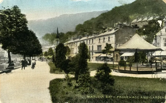 Framed Print : Promenade & Gardens, Matlock Bath, Derbyshire Framed Print : Promenade & Gardens, Matlock Bath, Derbyshire