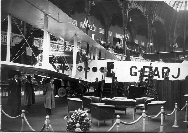 Prototype Handley Page W8 G-EAPJ at an exhibition