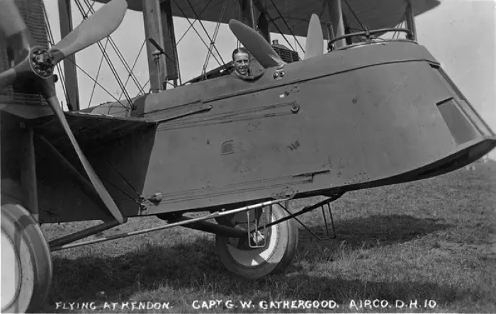 Framed Print : The prototype de Havilland DH10C Amiens E5557 Framed Print : The prototype de Havilland DH10C Amiens E5557