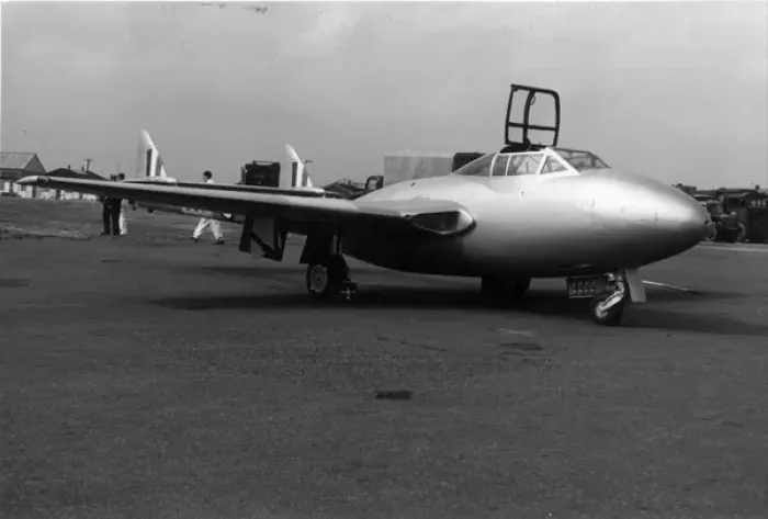 Framed Print : The prototype de Havilland DH115 Vampire Trainer G-5-7 Framed Print : The prototype de Havilland DH115 Vampire Trainer G-5-7