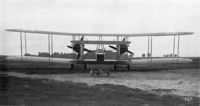 Framed Print : The prototype Vickers FB27 Vimy MkII F9569 Rear view Framed Print : The prototype Vickers FB27 Vimy MkII F9569 Rear view