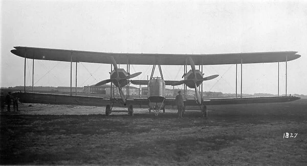 The prototype Vickers FB27 Vimy MkII F9569 Front view