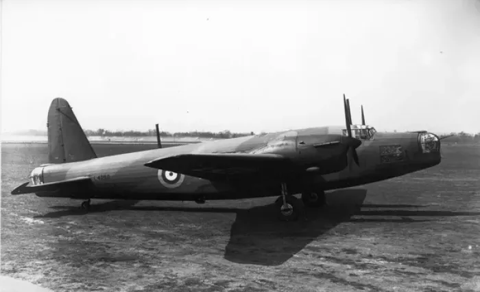 Framed Print : The prototype Vickers Wellington II L4250 Framed Print : The prototype Vickers Wellington II L4250